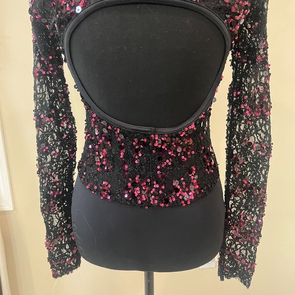 Stunning Pink Sequin one piece dance costume Leotard - Picture 6 of 6